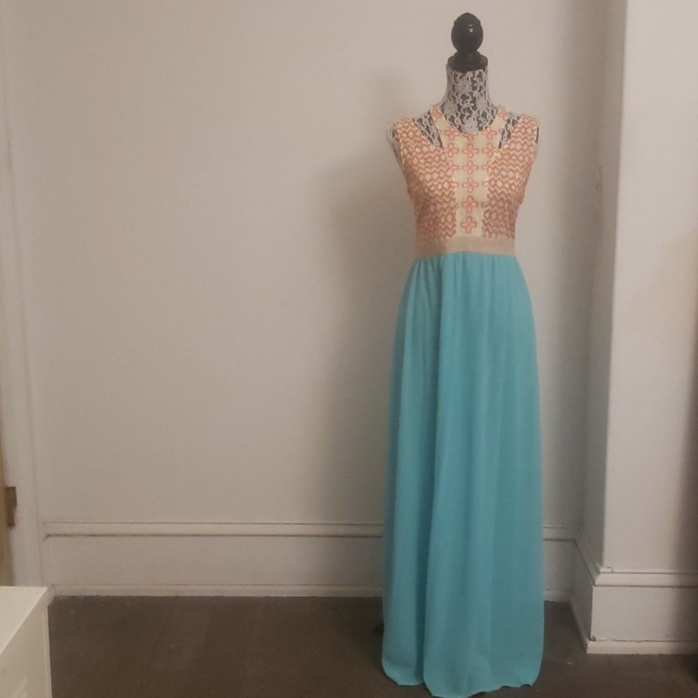 Sleeveless Long embroidered Grecian dress